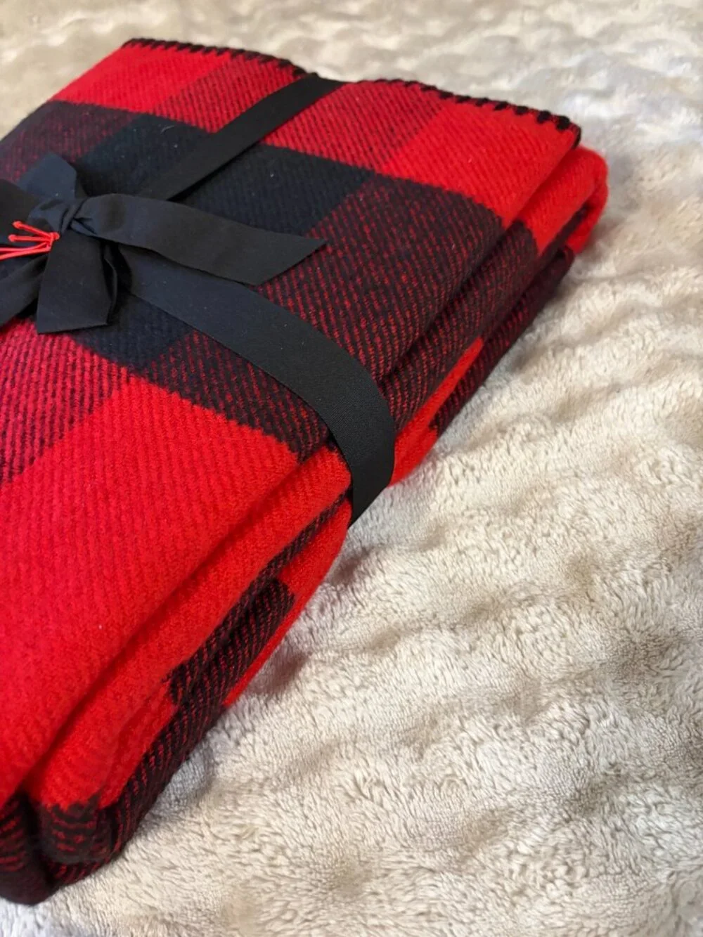 Red Woolrich Oversized Throw Blanket large Plaid Reverse comfy holiday decor